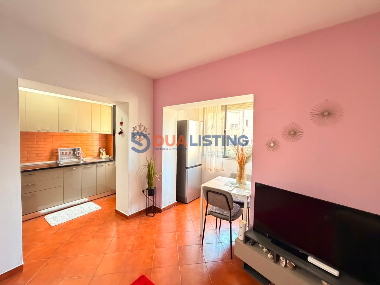 SHITET APARTAMENT 1+1 TEK RRUGA FORTUZI !!