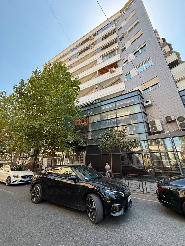 🏢 ZYRA ME QIRA | 140 M² | KOMUNA E PARISIT