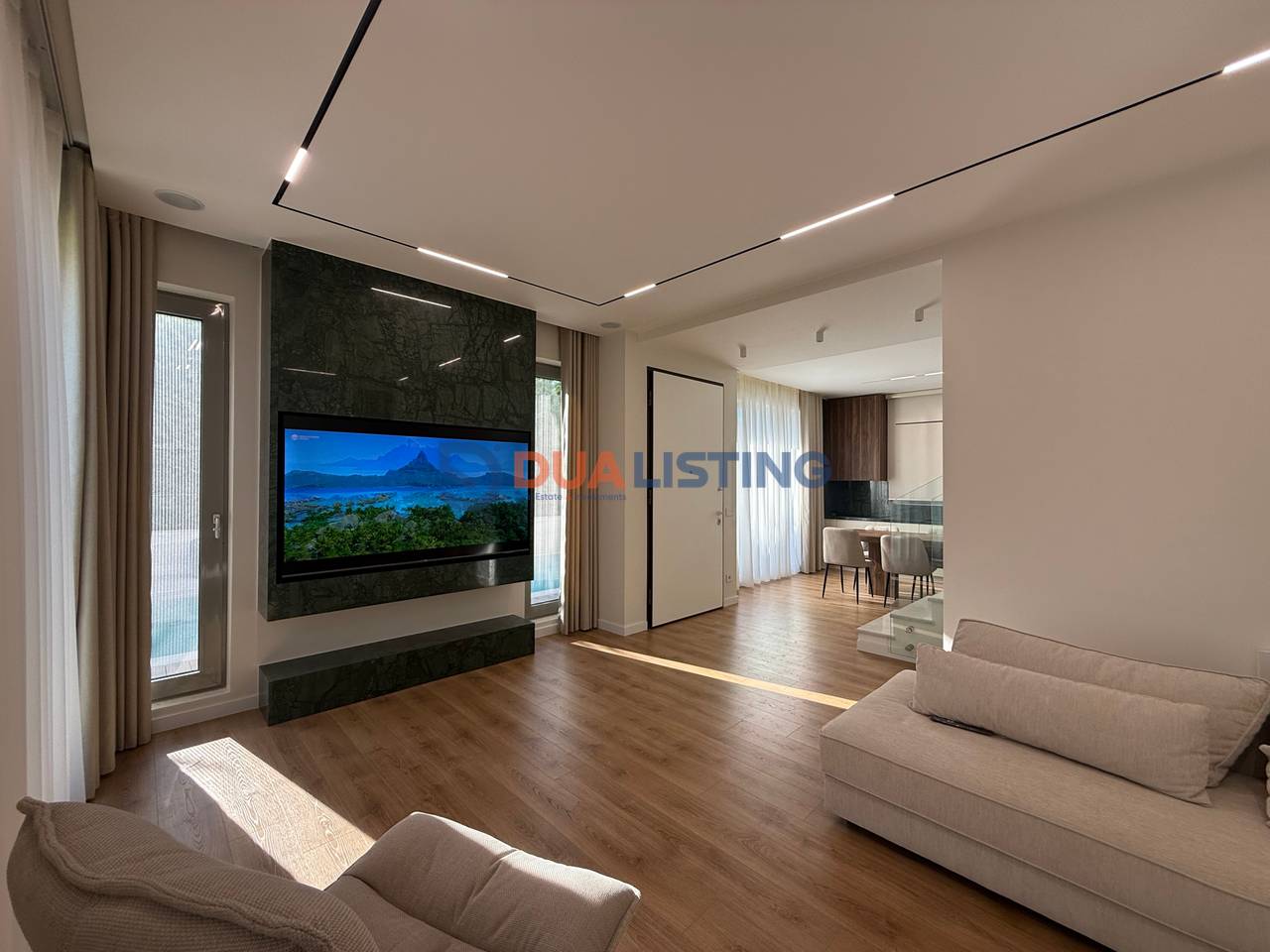 VILË MODERNE ME QIRA TEK GREEN VALLEY RESIDENCE – LIQENI I THATË!