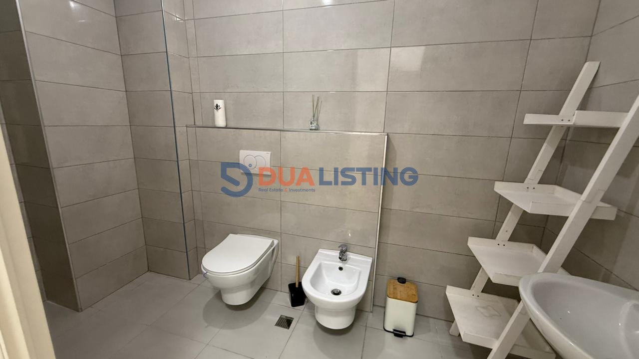 🏢 LOCALE COMMERCIALE IN AFFITTO – DI FRONTE AL RADISSON