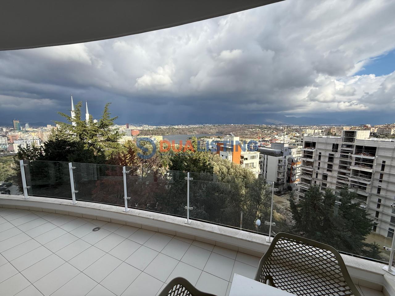 Jepet me qira apartament 2+1+2 me post parkimi – 📍Kopshti Botanik ‼️