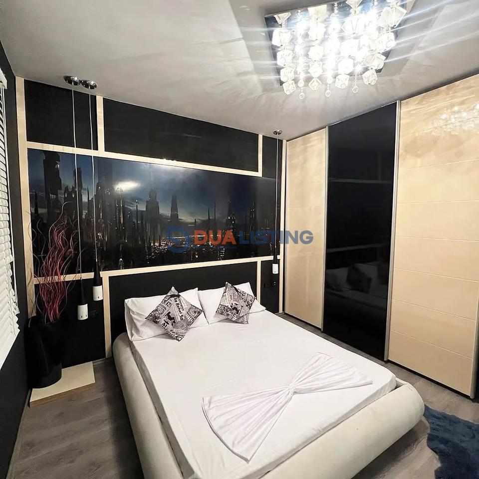 FOR RENT 2+1 APARTMENT NEAR THE PARIS COMMUNE!