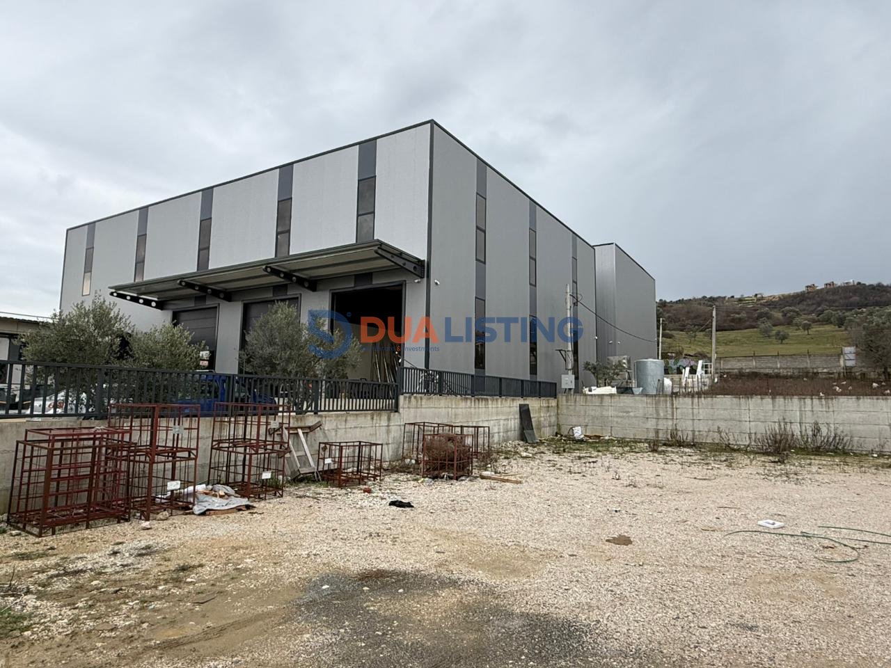 Affittasi – Primo piano del capannone
📍 Kashar, Tirana