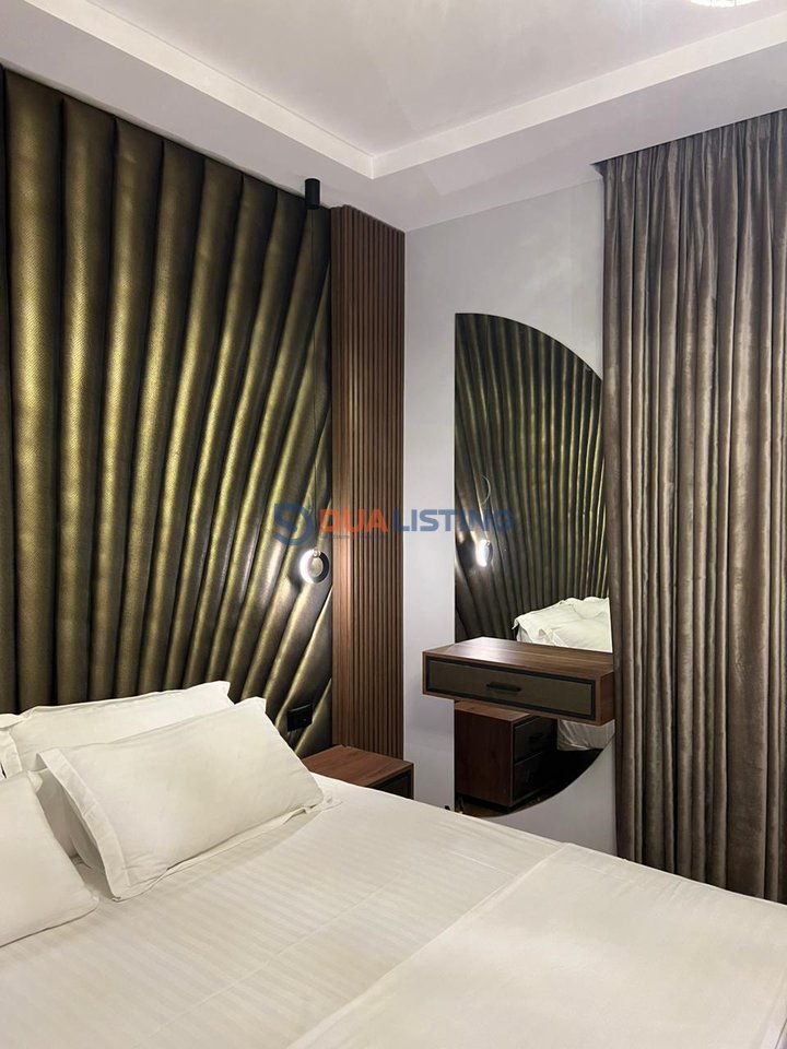 Jepet Apartament 2+1+2 me Qera, te Secret Garden