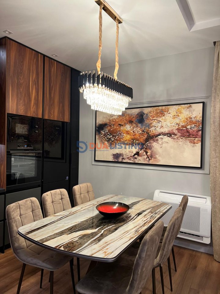 Jepet Apartament 2+1+2 me Qera, te Secret Garden