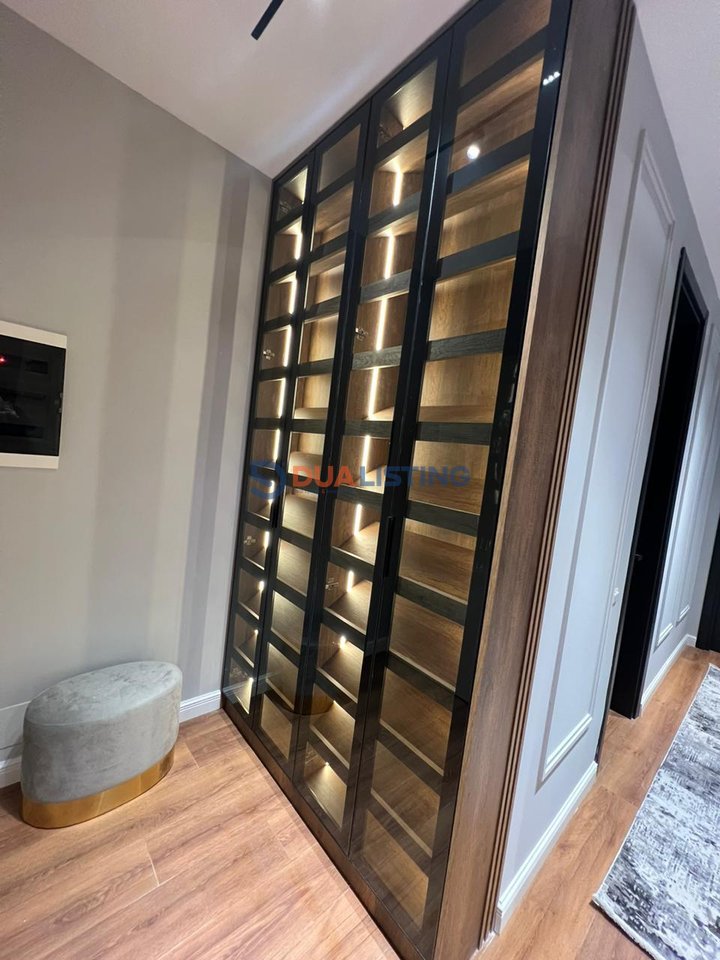 Jepet Apartament 2+1+2 me Qera, te Secret Garden