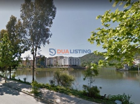 PENTHOUSE LUKSOZ PËR SHITJE – LIQENI I THATË