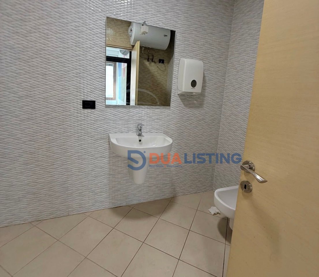 AMBIENT ZYRASH per qera te
Kompleksi Delijorgji!!