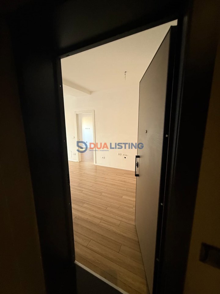 APARTAMENT ME QIRA , GARDEN BUILDING RRUGA E KAVAJES