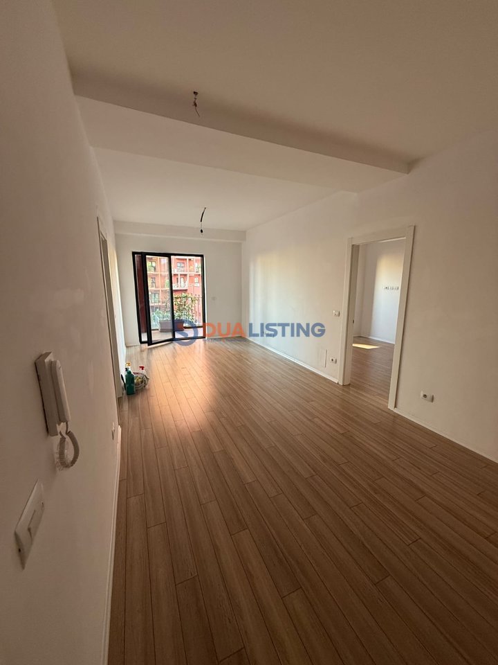 APARTAMENT ME QIRA , GARDEN BUILDING RRUGA E KAVAJES