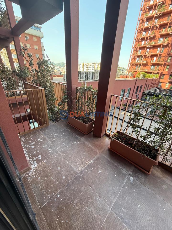 APARTAMENT ME QIRA , GARDEN BUILDING RRUGA E KAVAJES