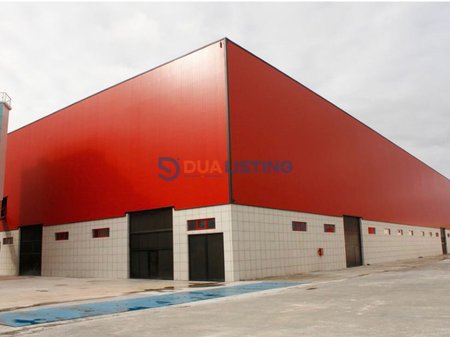 Capannone in affitto 3000 m² – Vaqarr!