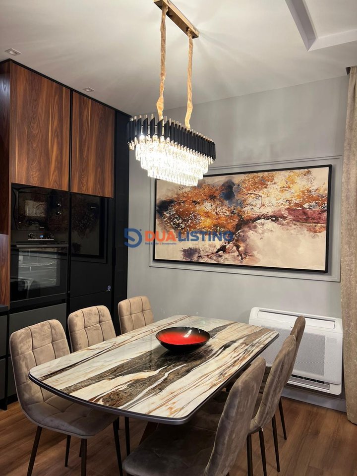 Vendesi appartamento 2+1+2, presso Secret Garden