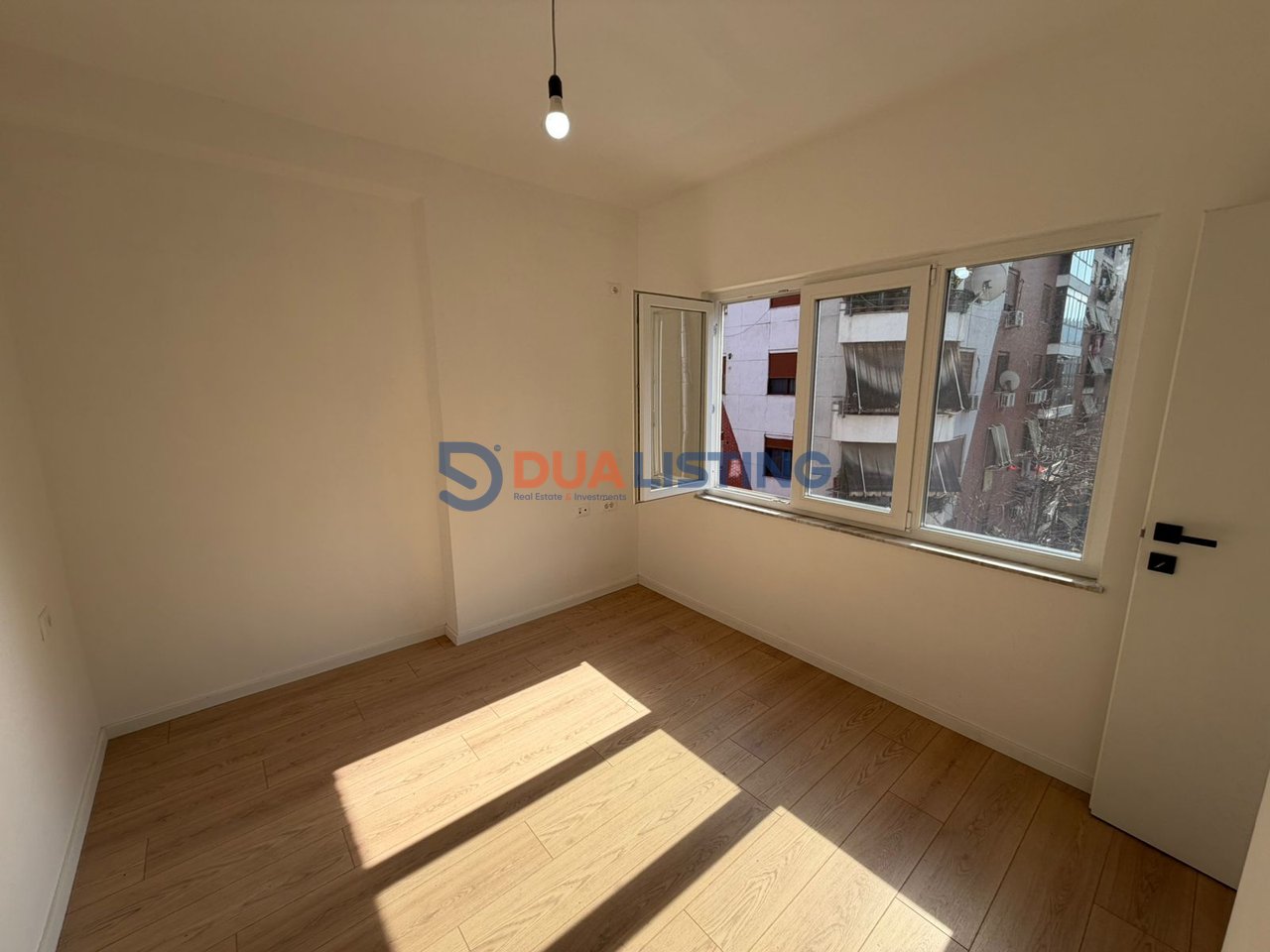 Shesim Apartament 1+1 ne Rrugen e Kosovareve!