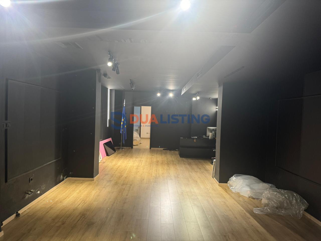 SHITET AMBIENT KOMERCIAL TE ISH EKSPOZITA!