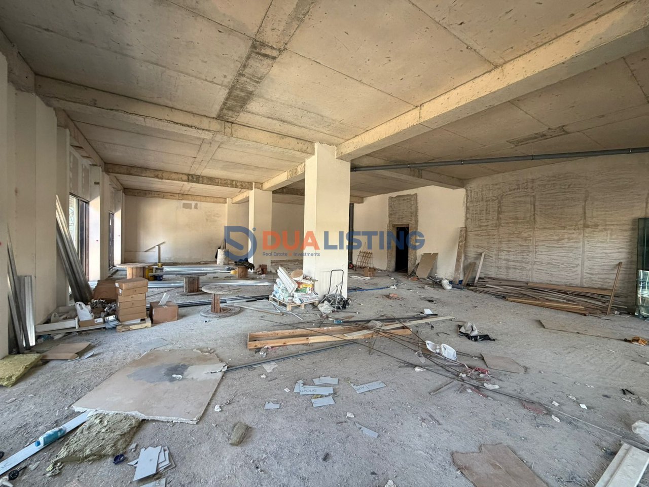 Business premises for rent on 📍Kavaja Street, Square 21 Complex!