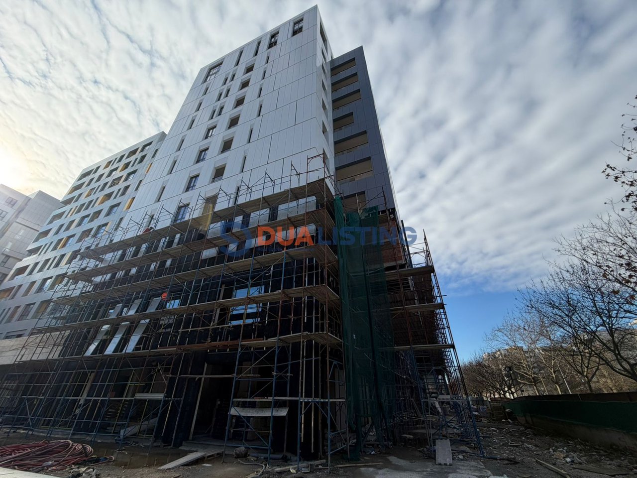 Business premises for rent on 📍Kavaja Street, Square 21 Complex!