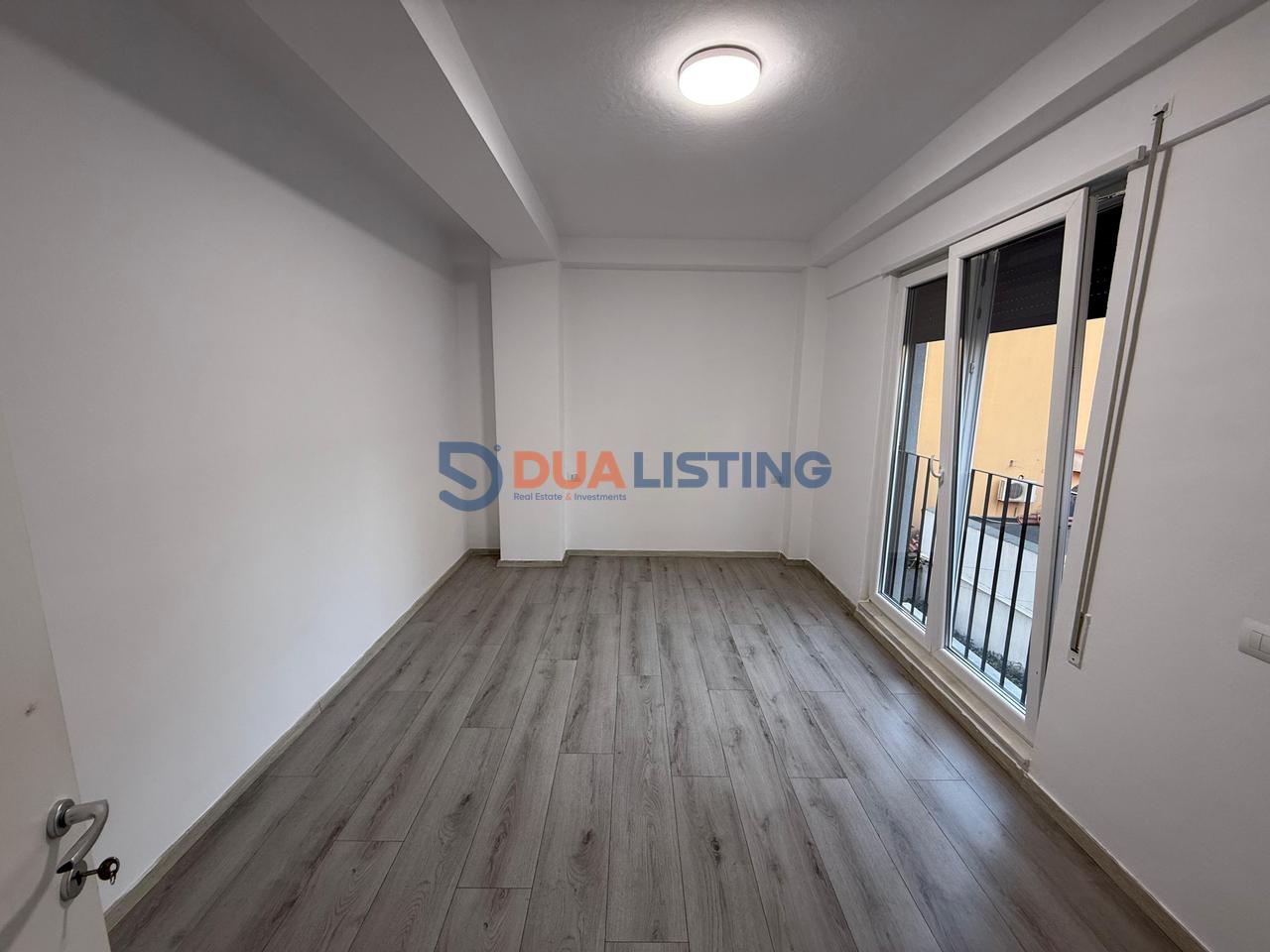 OFFICE FOR RENT AT 📍21 DHJETORI‼️