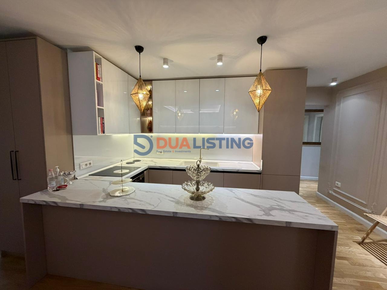 Apartament 3+1+2 ne shitje tek Rruga Elbasanit!