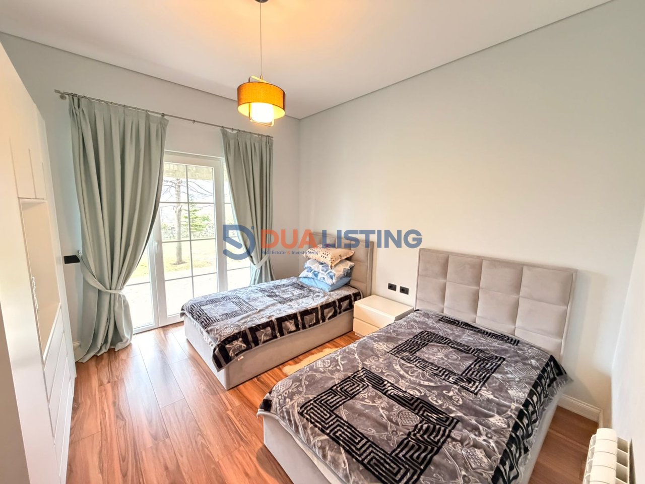 SHITET VILE UNIKE NE PETRELE !