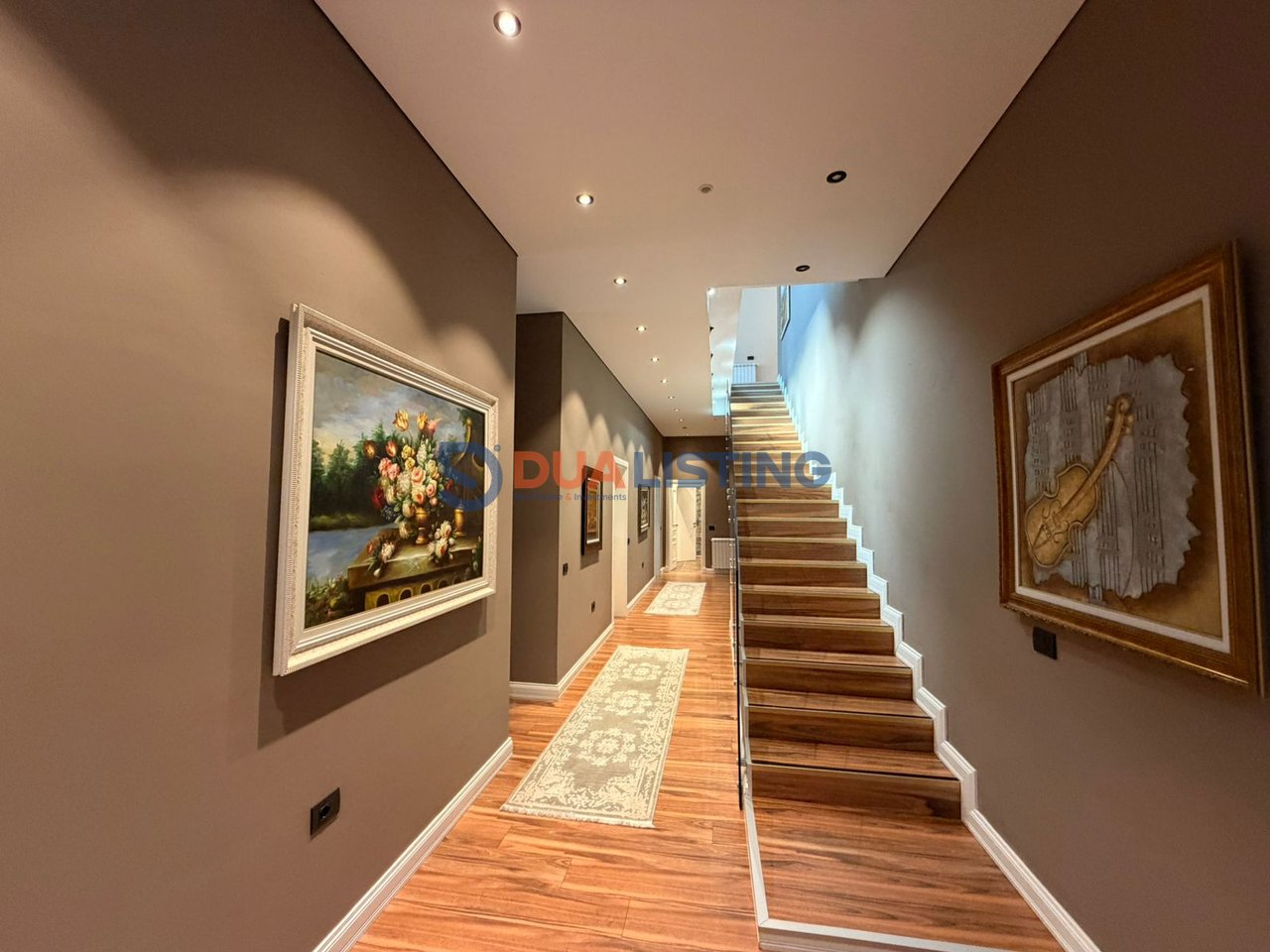 SHITET VILE UNIKE NE PETRELE !