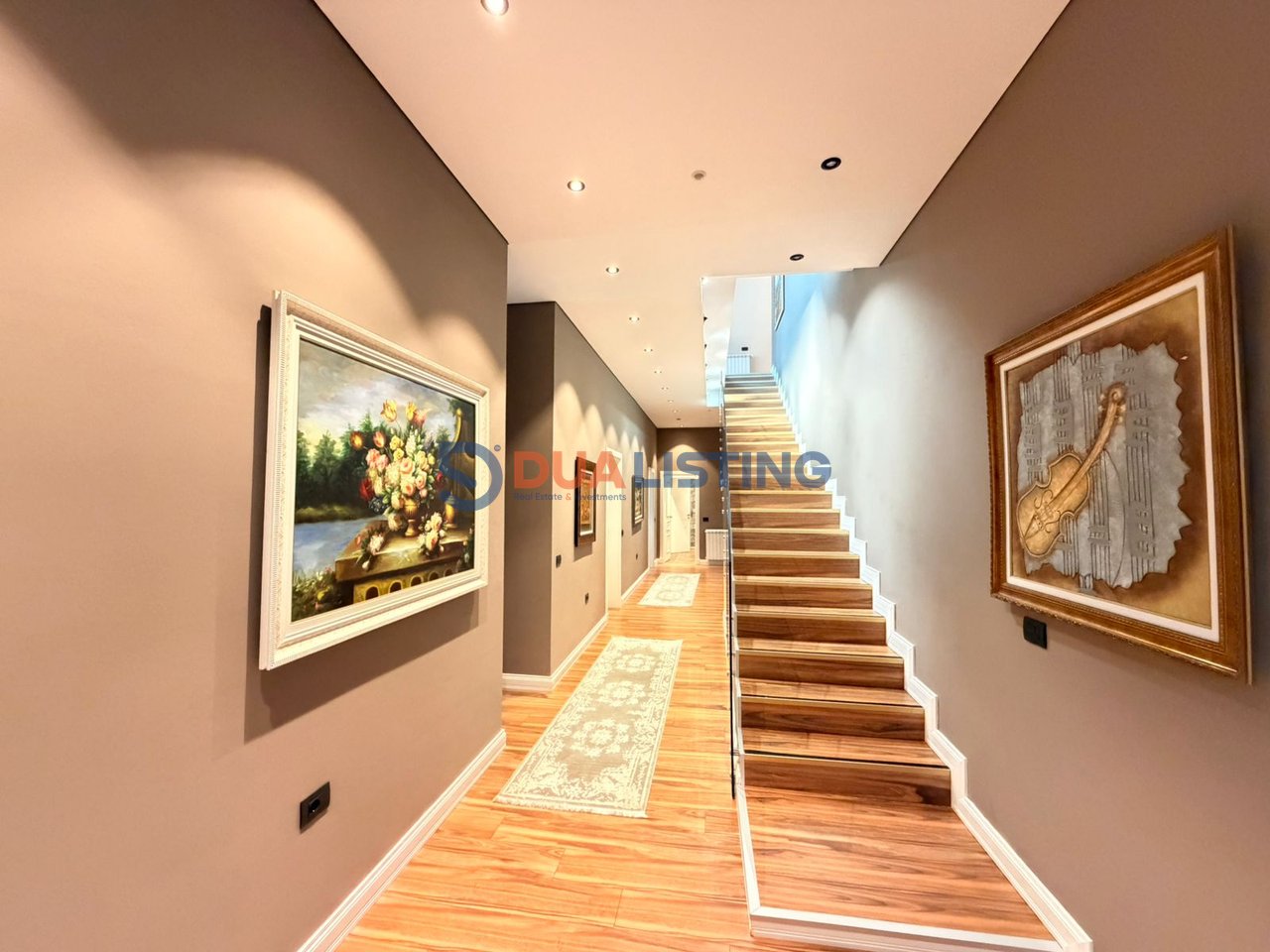 SHITET VILE UNIKE NE PETRELE !