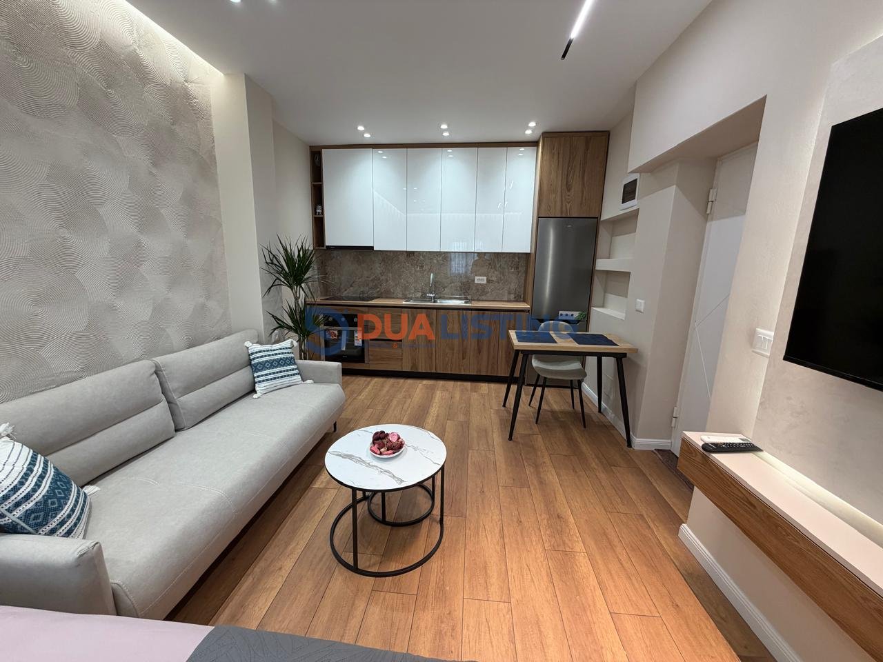 Modern studio apartment for sale Pazari i Ri!