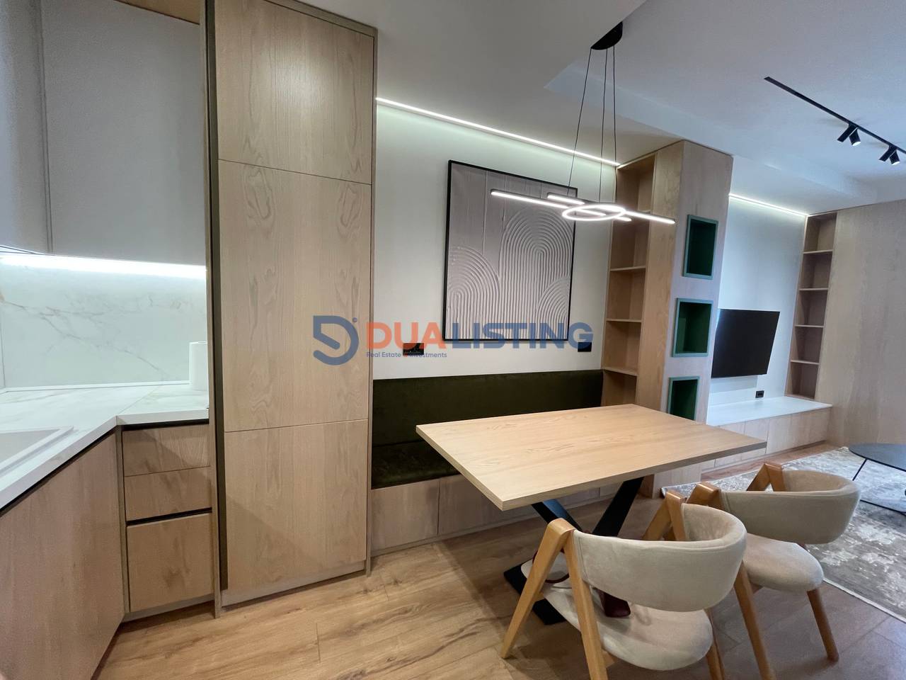Affittiamo appartamento moderno 1+1 alla Residenza Golden Tower, Via Mine Peza!