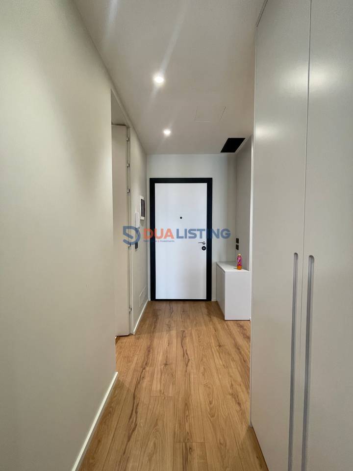 Affittiamo appartamento moderno 1+1 alla Residenza Golden Tower, Via Mine Peza!
