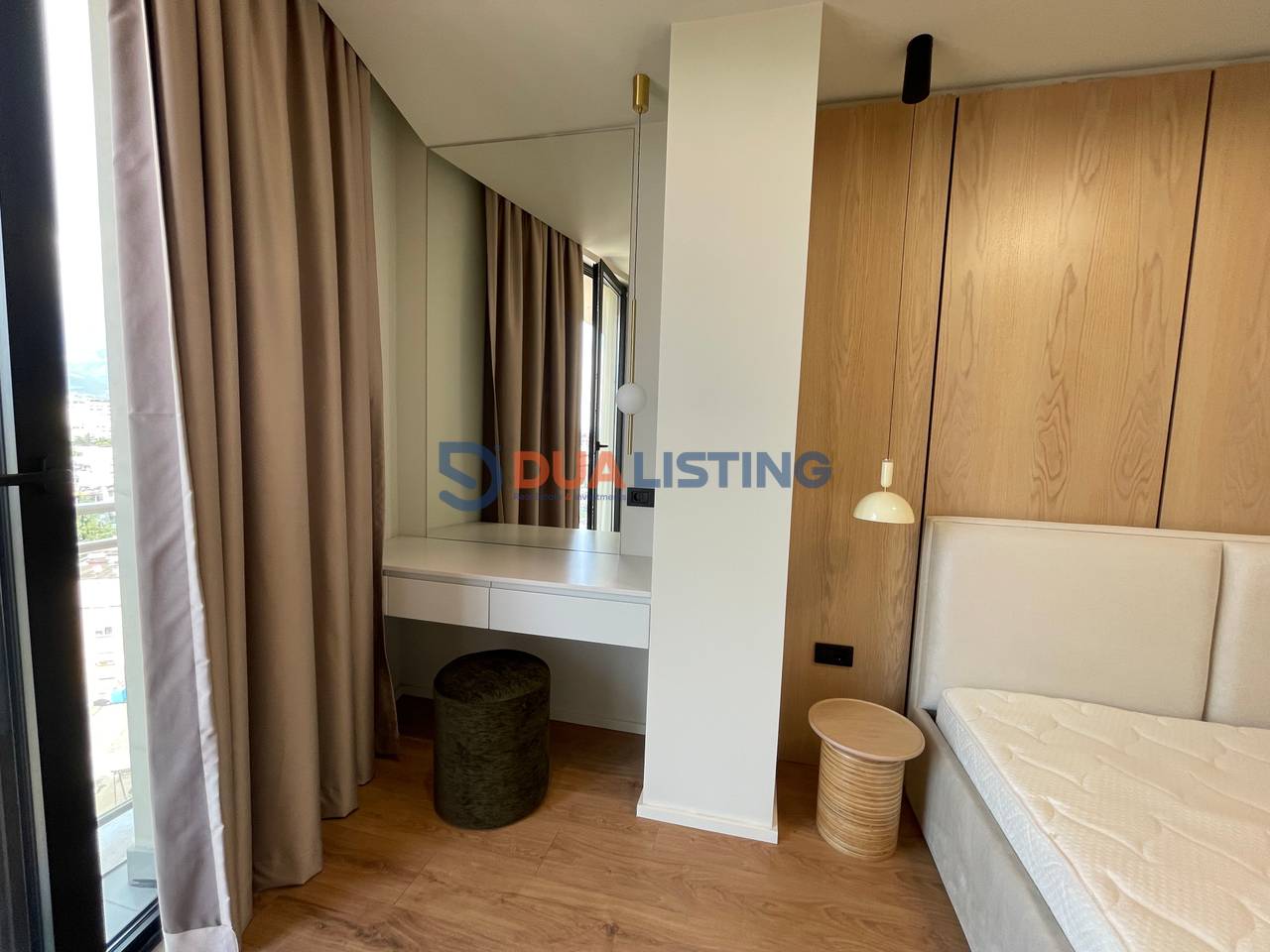 Affittiamo appartamento moderno 1+1 alla Residenza Golden Tower, Via Mine Peza!