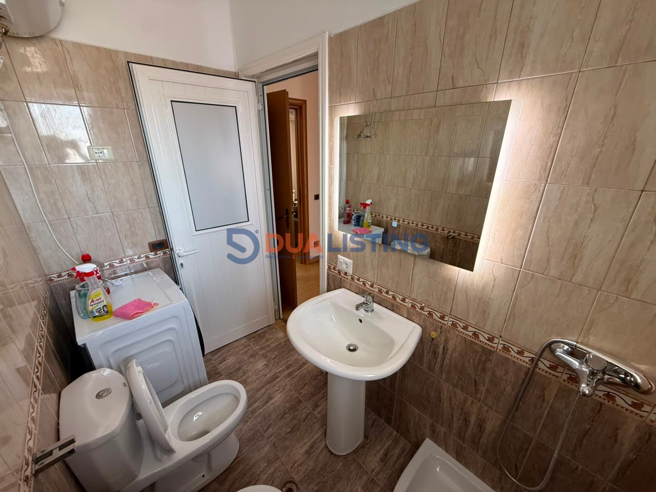 🏡 Modern 1+1 Apartment for Rent – Dritan Hoxha Street, Laprakë