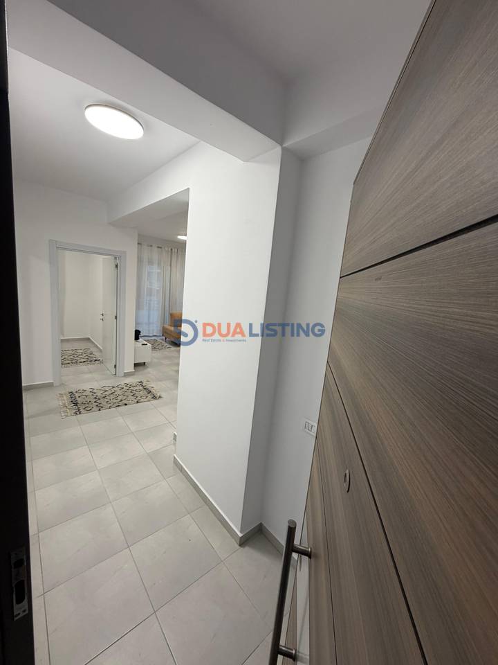 Ofrojme me qira Apartament 2+1 te Kompleksi Golden Park , Perballe Amerikan 3
