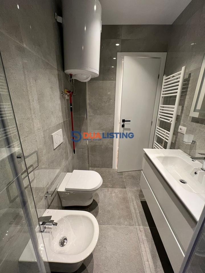 AFFITTASI APPARTAMENTO 2+1+2 CON POSTO AUTO A UNAZA E RE, OASIS RESIDENCE !!