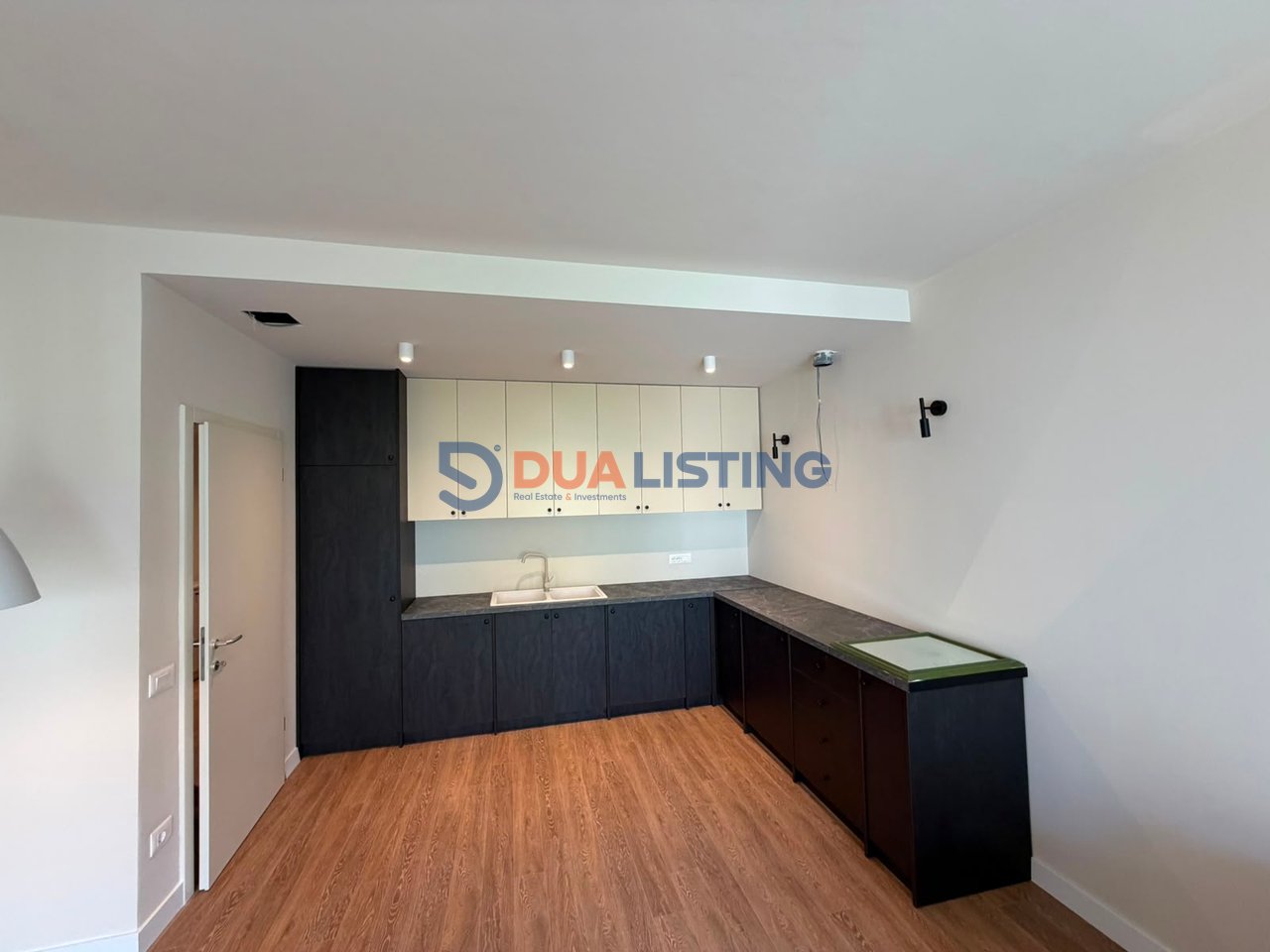 SHITET APARTAMENT 2+1 TEK LIQENI I THATE 249.000 EURO !