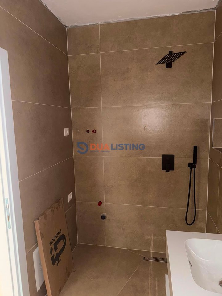 Office for rent – Ndregjoni Complex, New Boulevard, Tirana