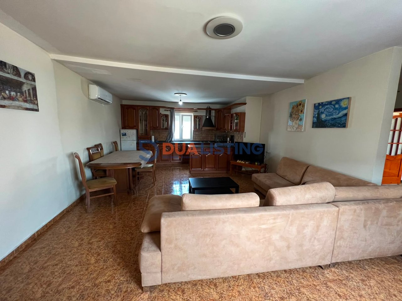 🏡 Apartament 2+1 me qira – Rruga Shefqet Musaraj
