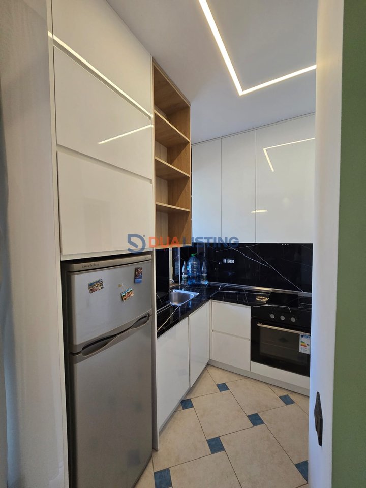 We rent out studio apartments in the Astiri area.