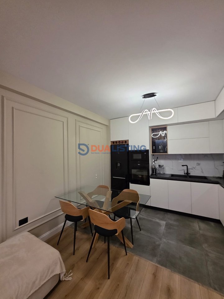 Shitet Apartament 2+1+2 te Niku Construction, Komuna e Parisit!!