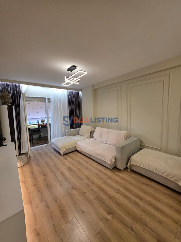 Shitet Apartament 2+1+2 te Niku Construction, Komuna e Parisit!!