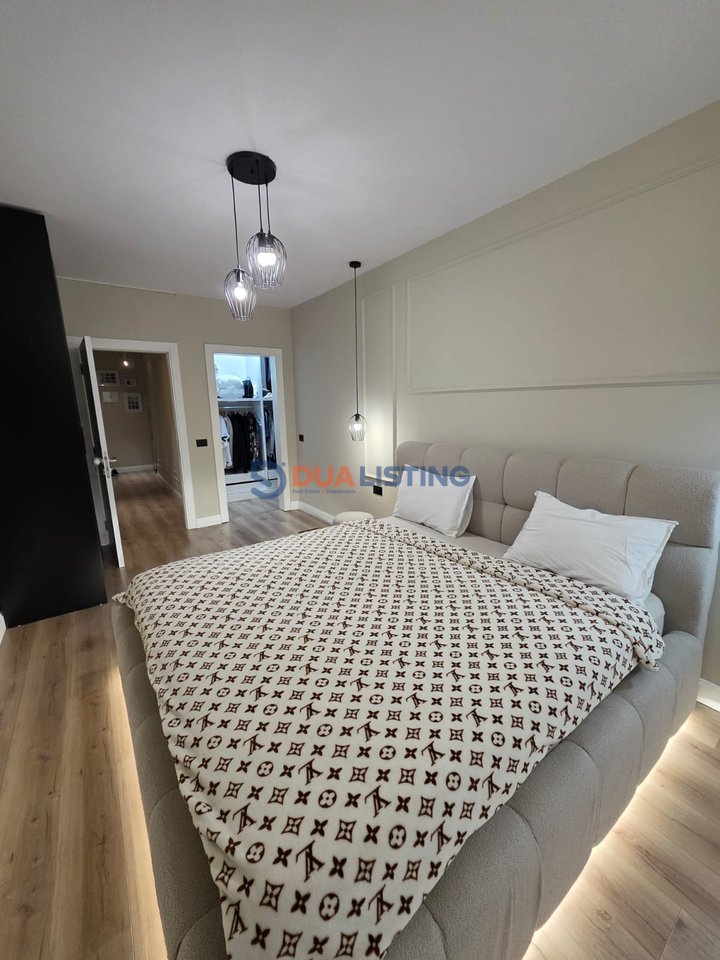 Shitet Apartament 2+1+2 te Niku Construction, Komuna e Parisit!!