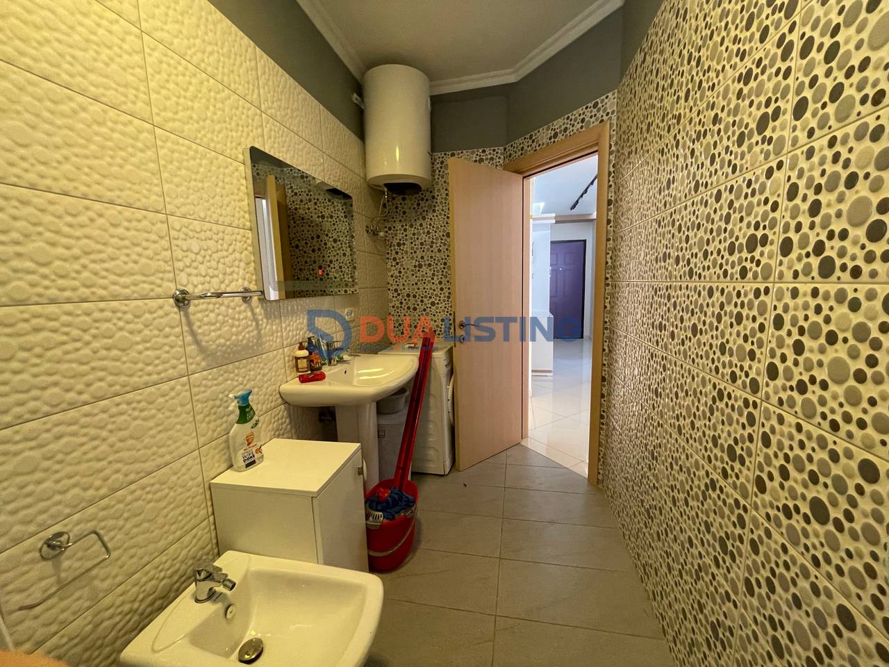 We rent out a 3+1+3 Duplex at Rezidenca Kodra e Diellit 1 (extension)