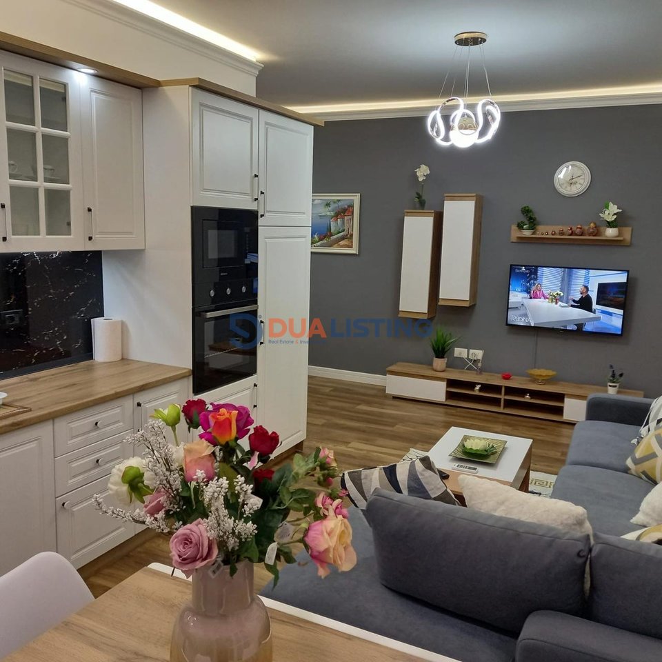 Japim Apartament modern 1+1 me qira te Rruga e Kosovarve.