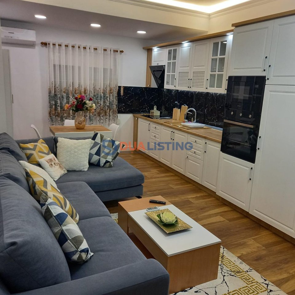 Japim Apartament modern 1+1 me qira te Rruga e Kosovarve.