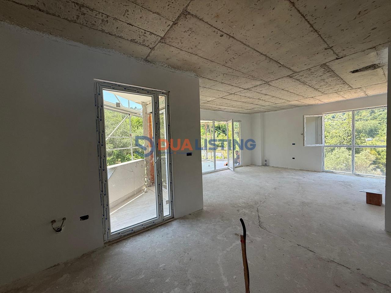 🏡 Duplex për Shitje
📍 Liqeni i Thatë, Tiranë