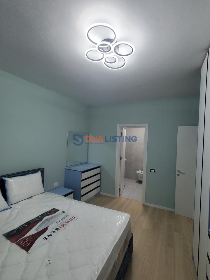 Affittiamo appartamento 2+1+2 con posto auto presso Met Invest, Lago Secco.