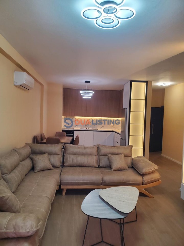 🏡 Appartamento 2+1 in Affitto + Posto Auto – Met Invest, Lago Secco