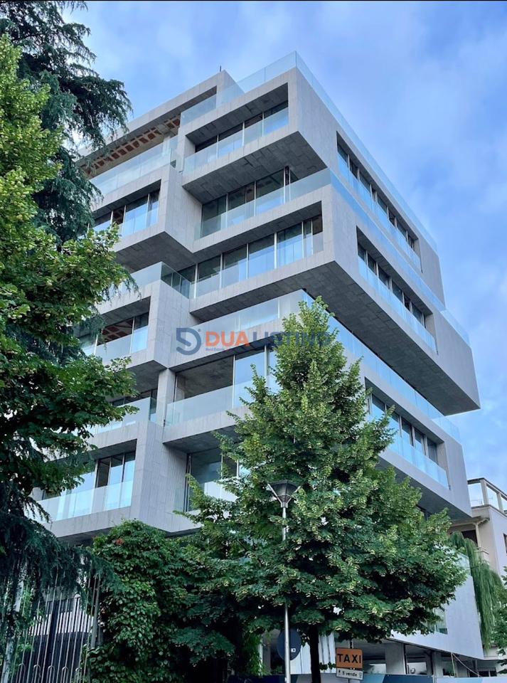 PRESTIGIOUS BUSINESS PREMISES FOR RENT IN WEST RESIDENCE – NEAR THE PRESIDENCY
