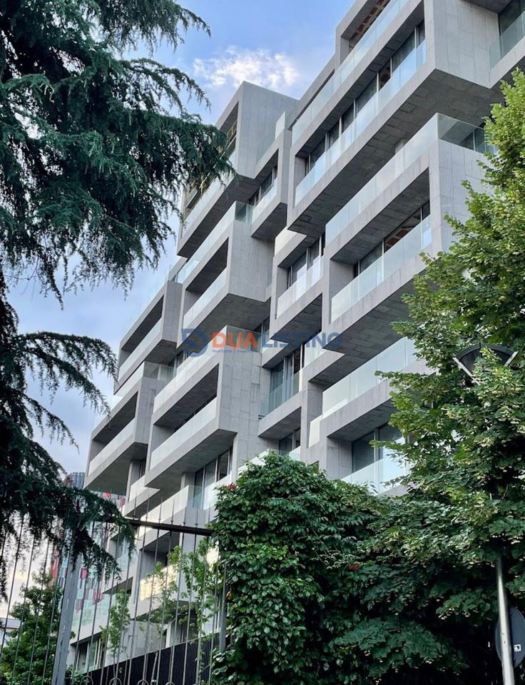 PRESTIGIOUS BUSINESS PREMISES FOR RENT IN WEST RESIDENCE – NEAR THE PRESIDENCY