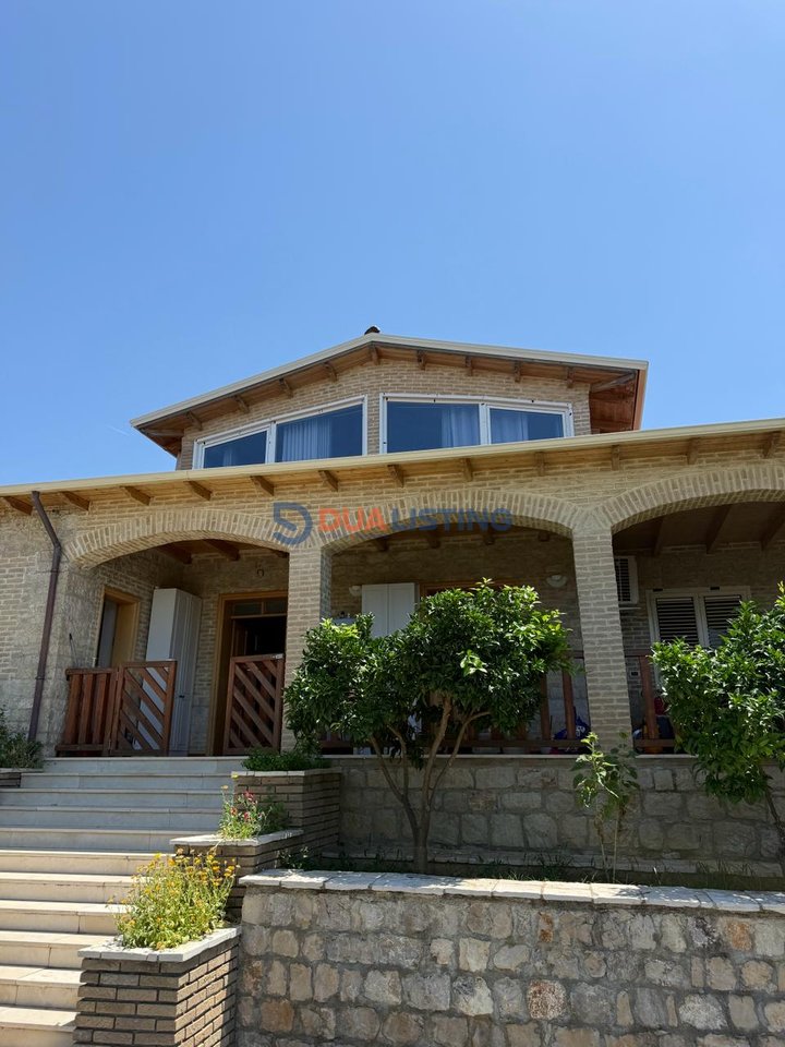 🏡 Jepet me Qira Super Vilë Individuale 🌿
📍 Farkë e Madhe, Tiranë
