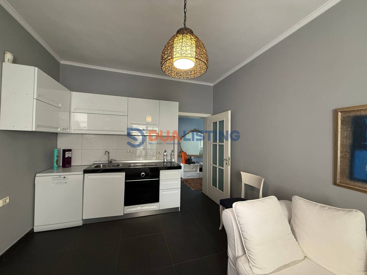 Apartament 1+1 me qira ne Bllok